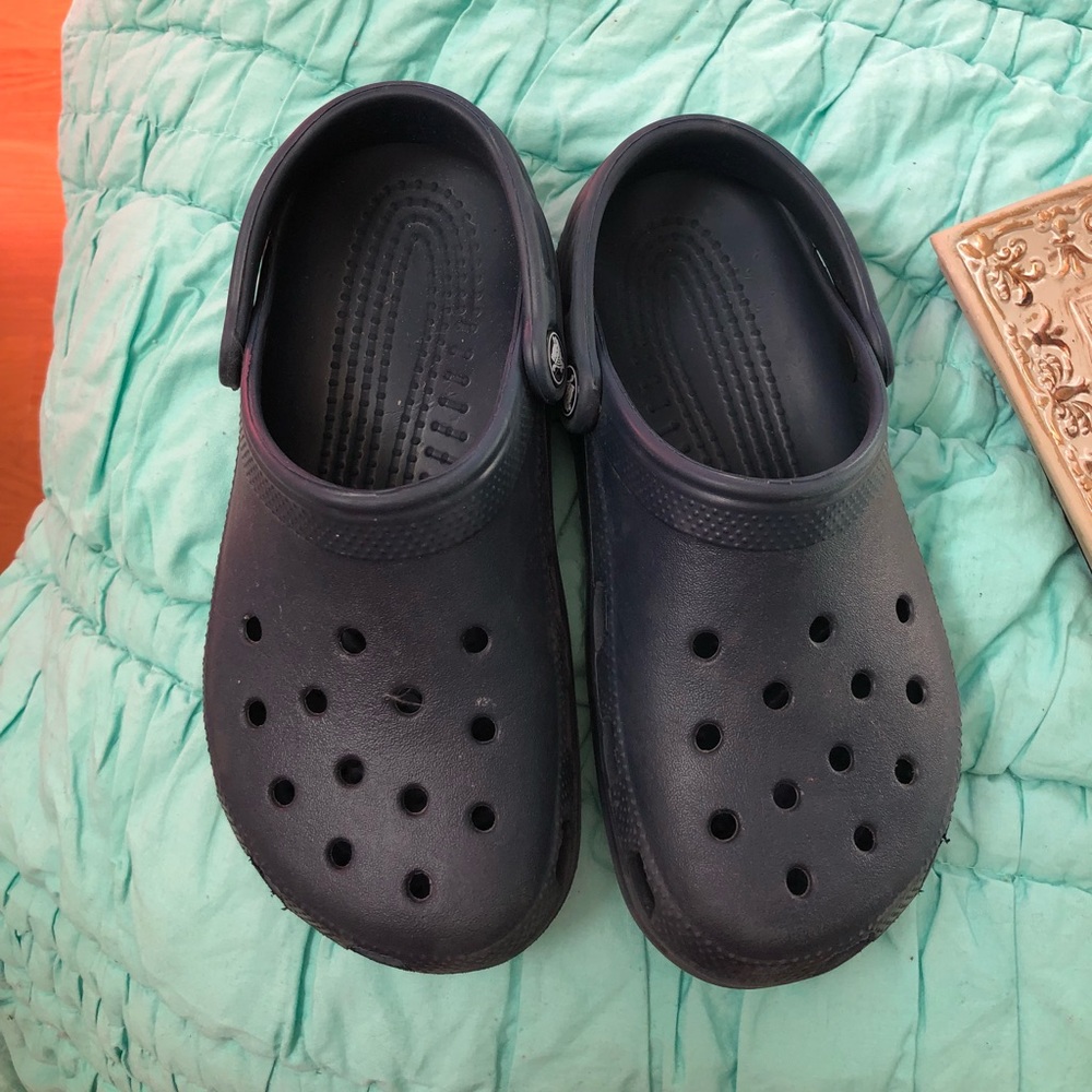 Navy blue crocs
